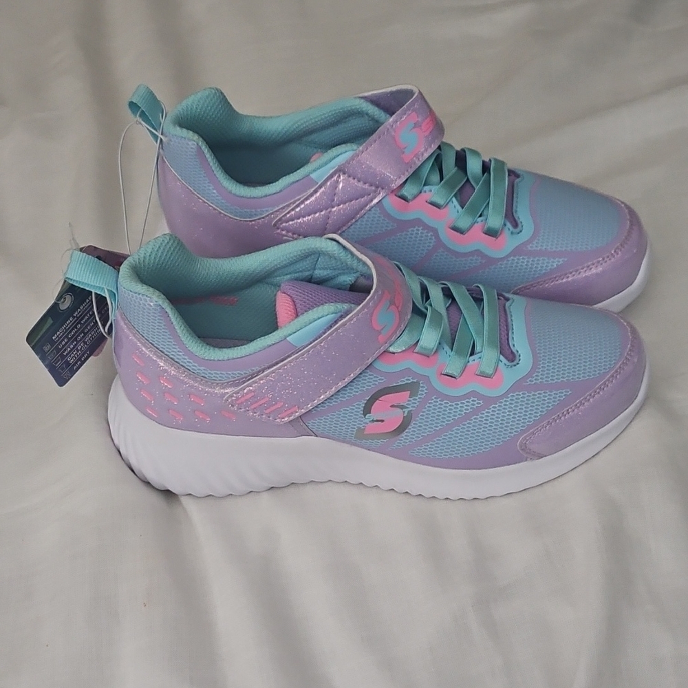 NWT Skechers Kids' Aqua and Lavender Sneakers